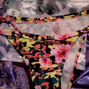 Bikini bottom  small New with tag